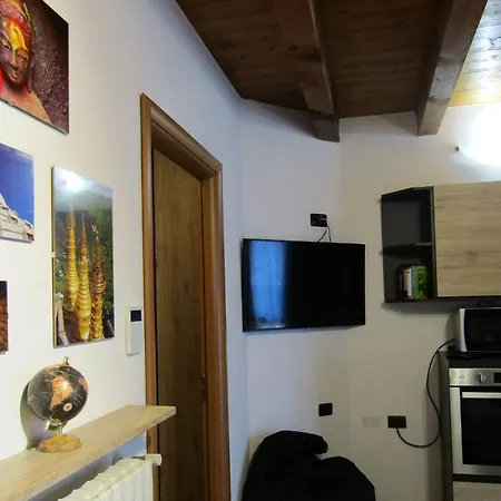 Travel Nest ספינונה אל לאגו