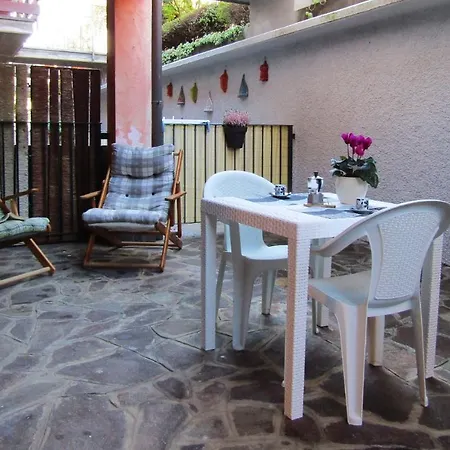 Travel Nest Apartment *